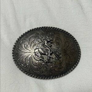 VINTAGE 1990s *END OF THE TRAIL TRAIL OF TEARS* INDIAN BELT BUCKLE